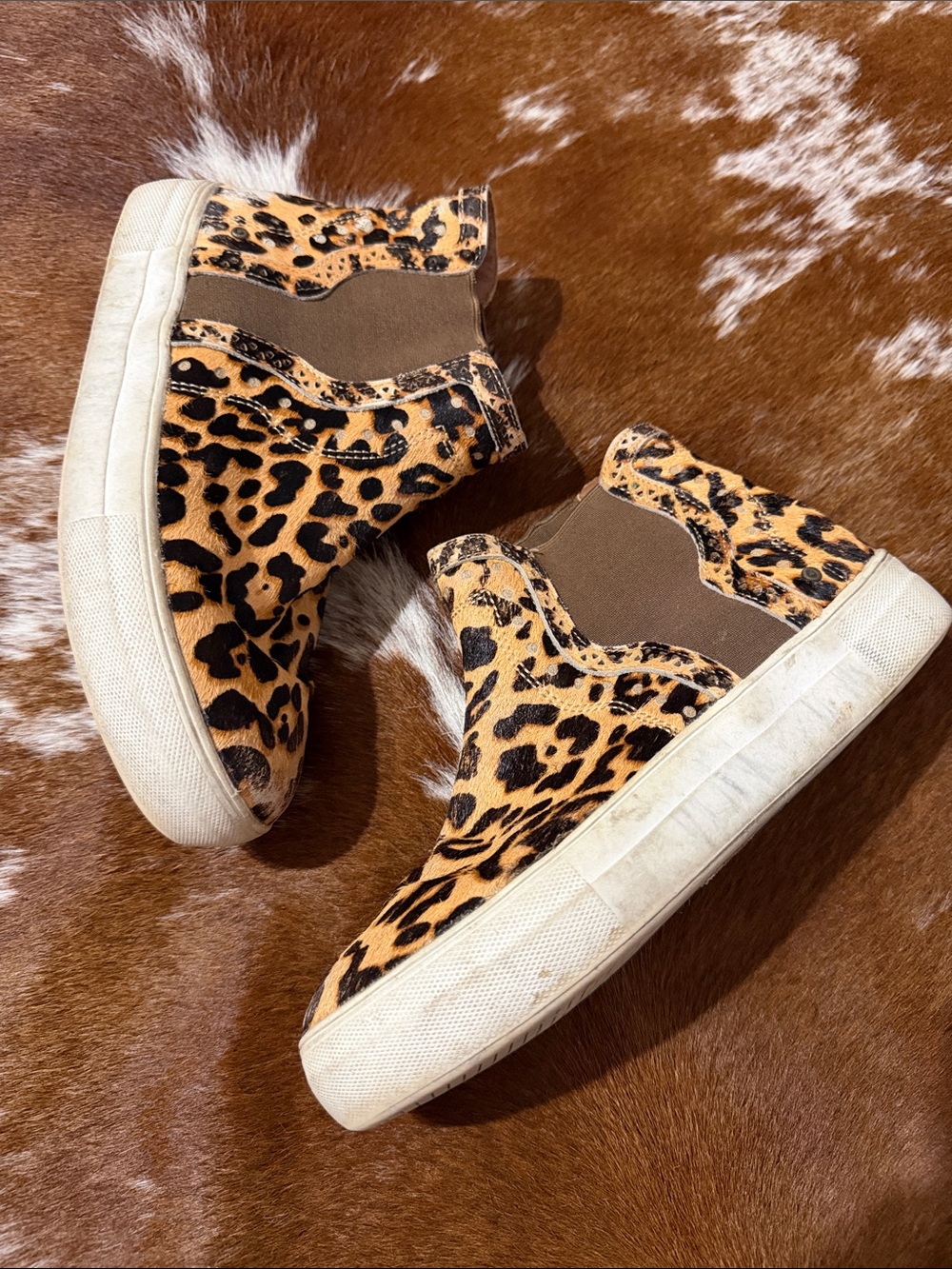 naughty monkey Leopard-Print High-Top Sneakers - Brown/Black